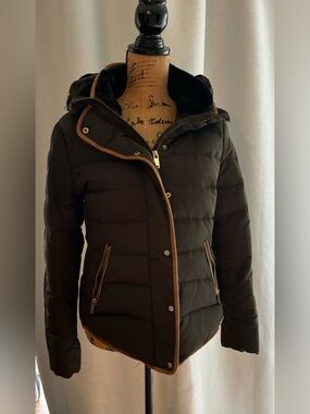 Zara Black Quilted Hooded Puffer Jacket with Brown Trim